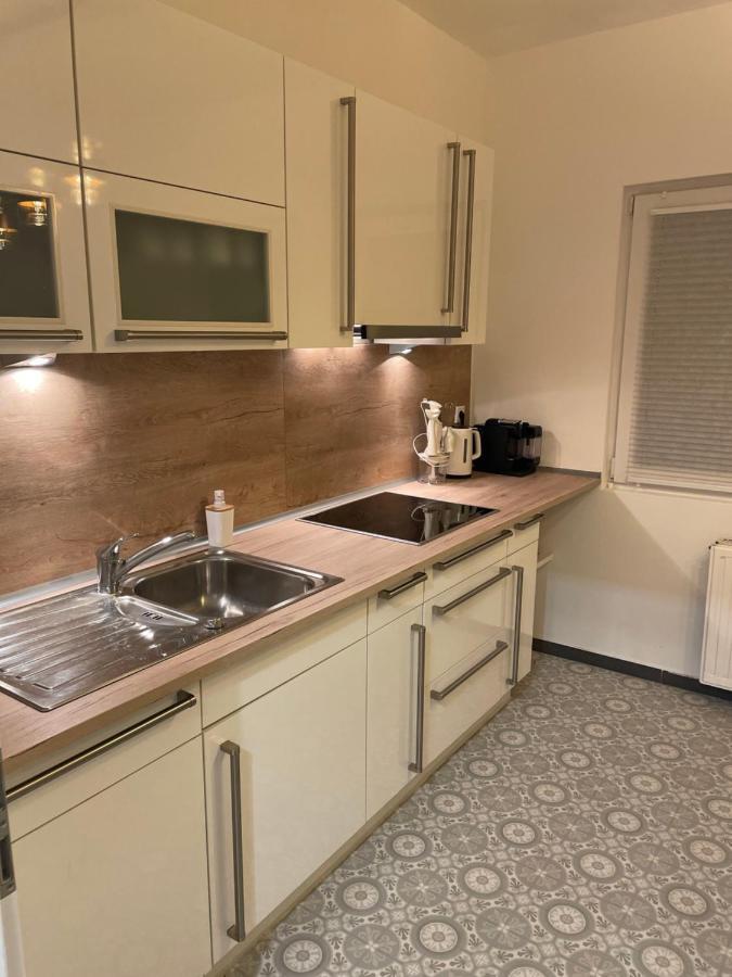 Apartment Am Gruenen Ring Herne Exteriör bild